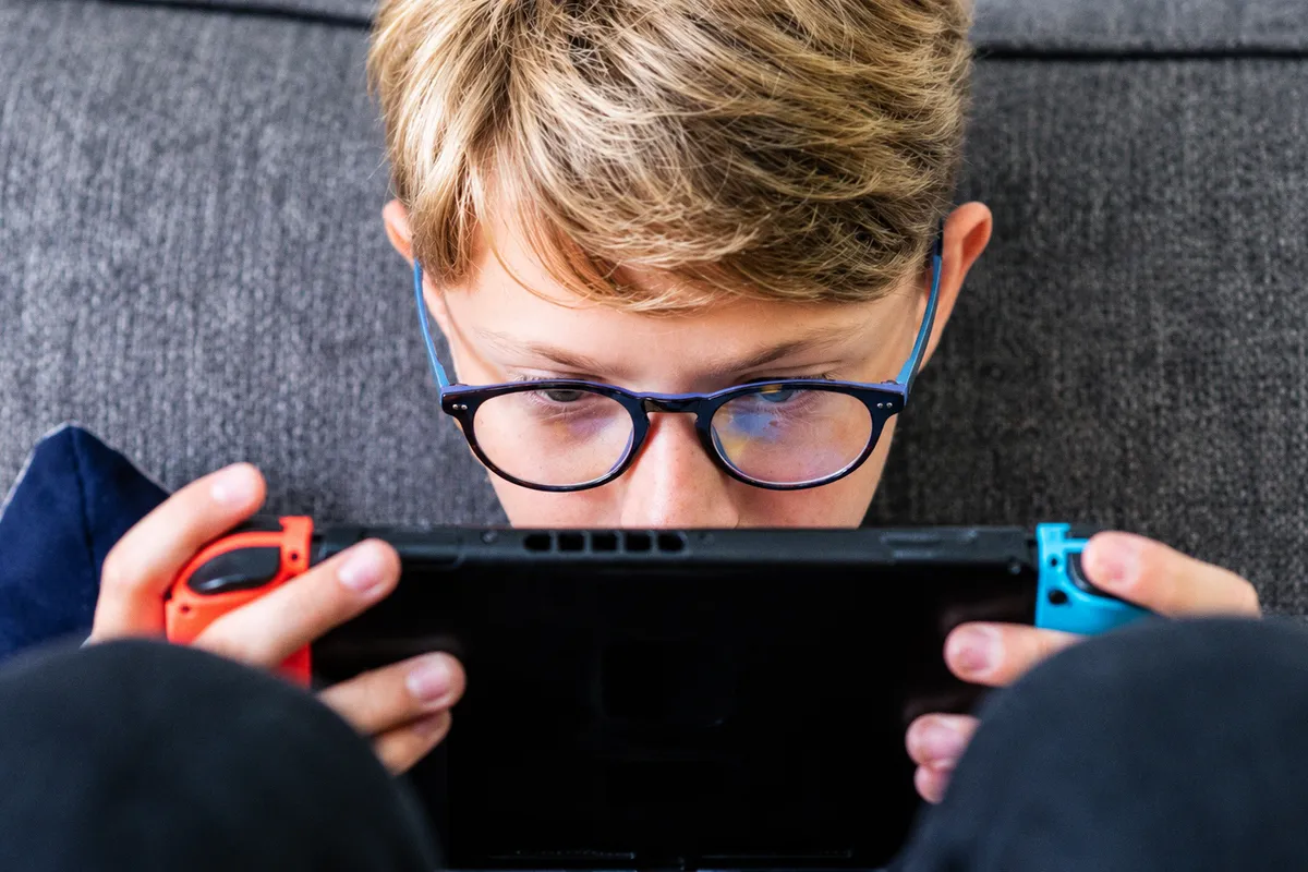 Hausse des troubles visuels et auditifs chez les adeptes de jeux vidéo